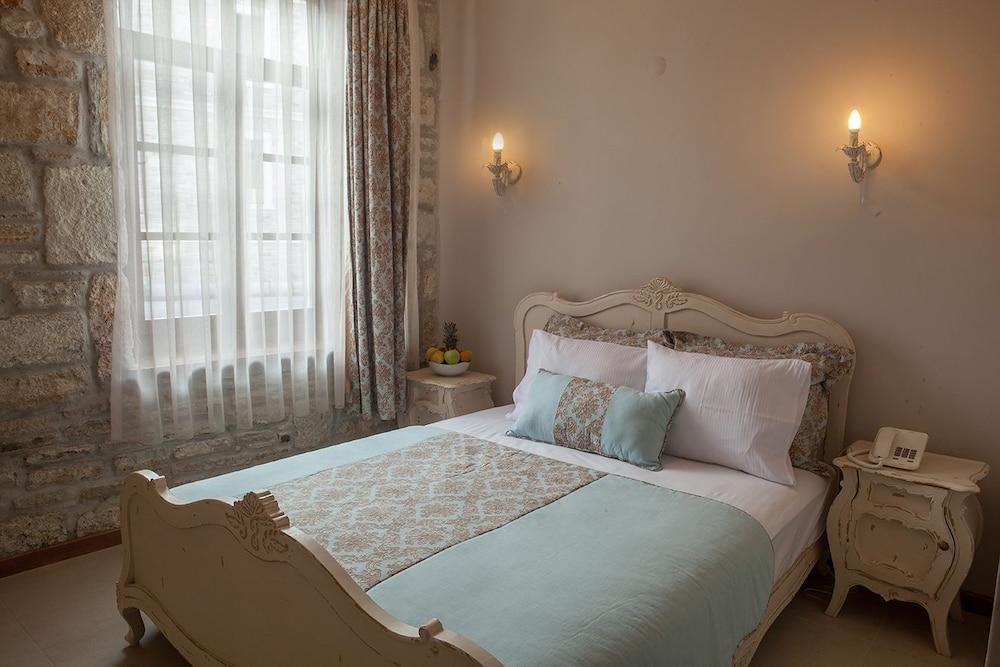 La Petra Hotel Izmir Zewnętrze zdjęcie
